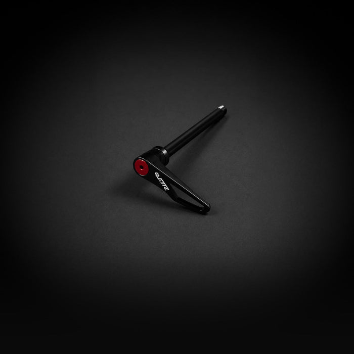 Tool-Less  Axle Bolt